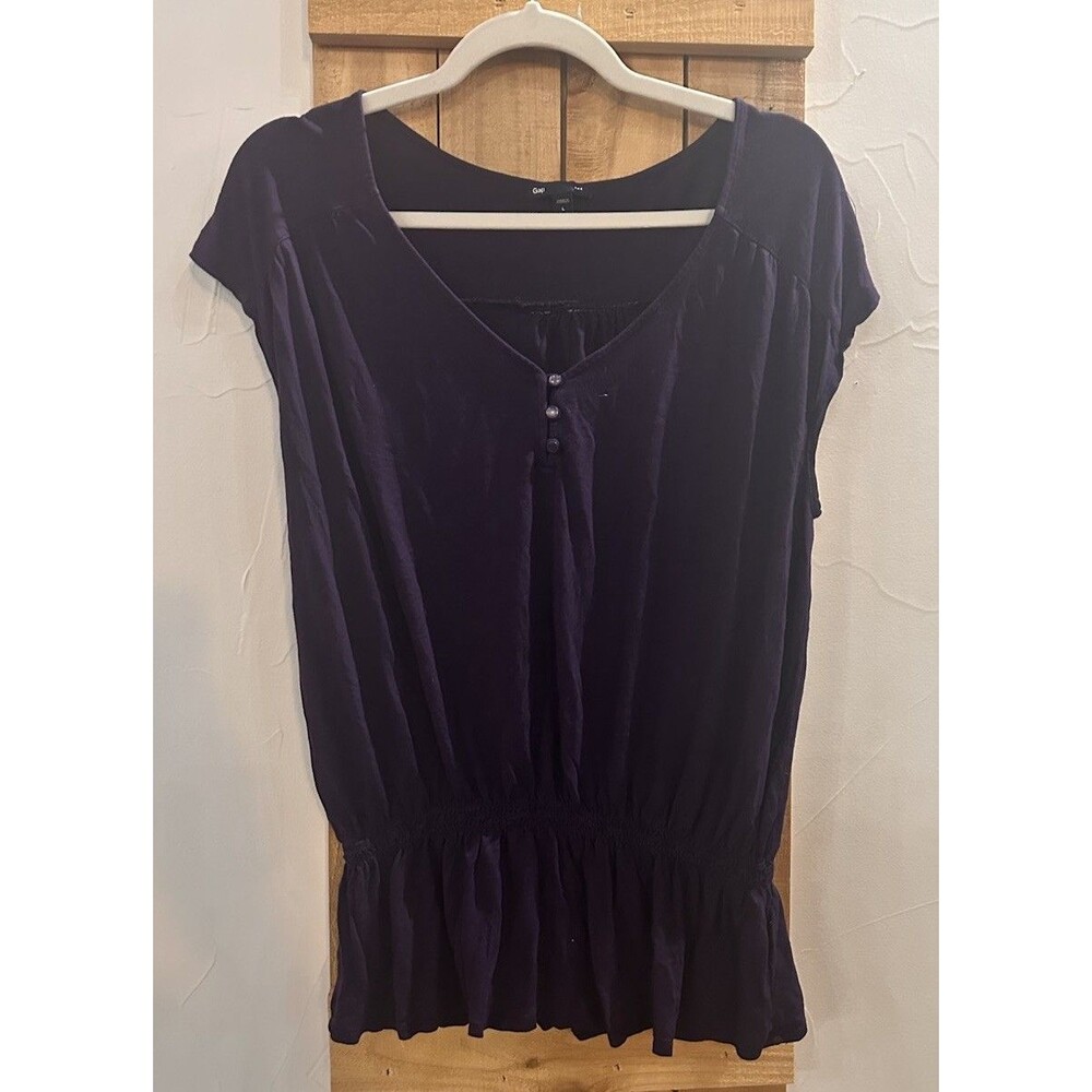 GAP Purple Smocked-Waist V-Neck Top Blouse – Size Large EUC